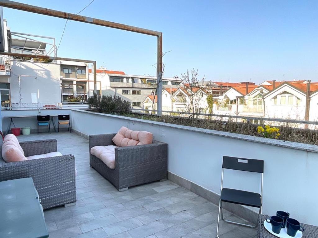 Your Apartments In Navigli District Милан Экстерьер фото